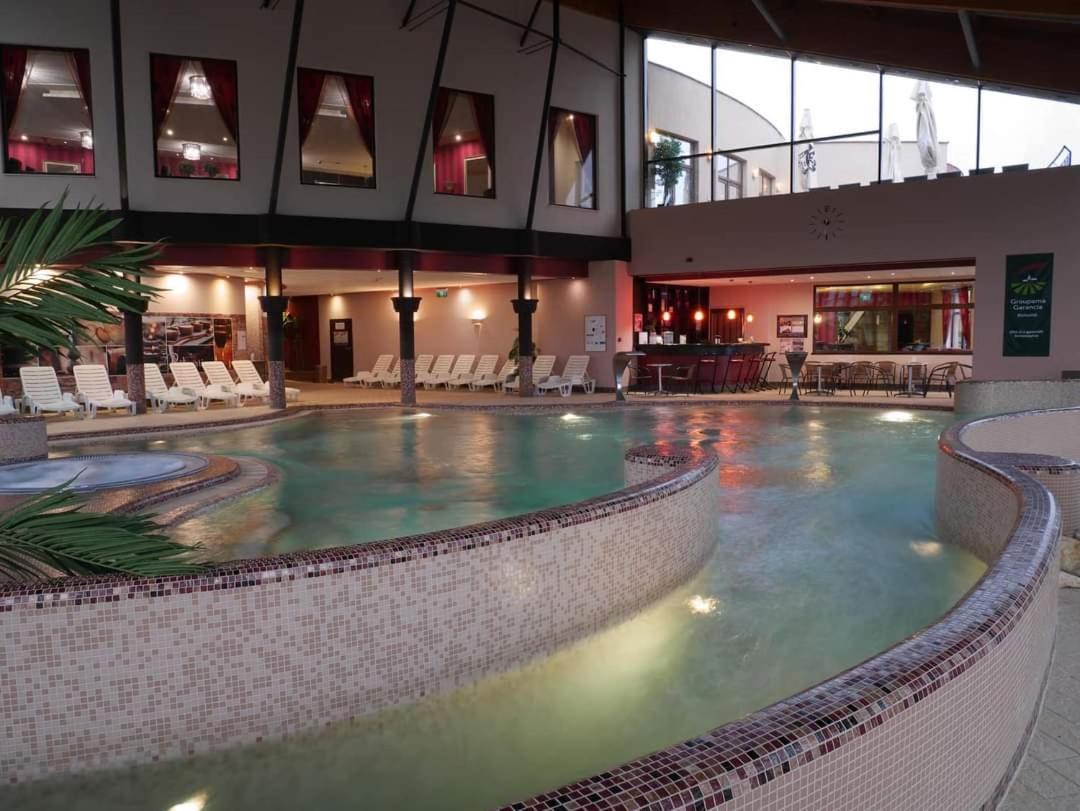 Apartment Wellness Park